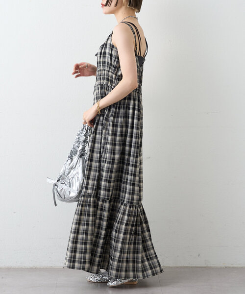 w closet ワンピース シアーチェックティアードキャミワンピース