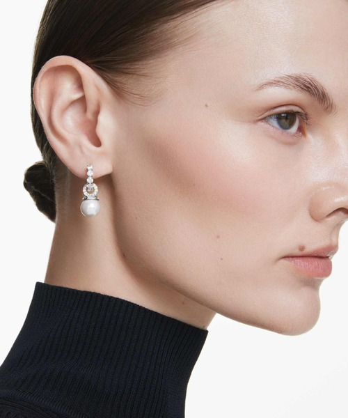 SWAROVSKI（スワロフスキー） ピアス 「公式」「スワロフスキー