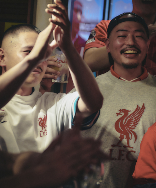 417 EDIFICE（フォーワンセブンエディフィス） tシャツ 「Liverpool FC