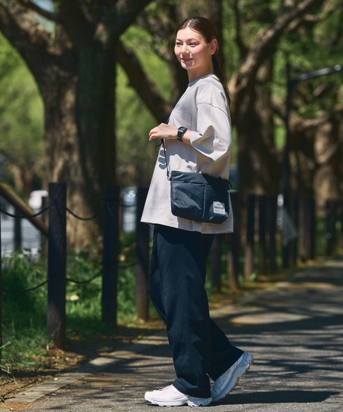 KiU（キウ） ショルダーバッグ バッグ 別注 撥水 マルチポケット