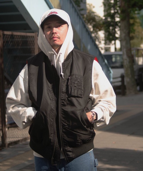 AVIREX（アヴィレックス） ベスト X-LARGE ブラック メンズ : ZOZOTOWN