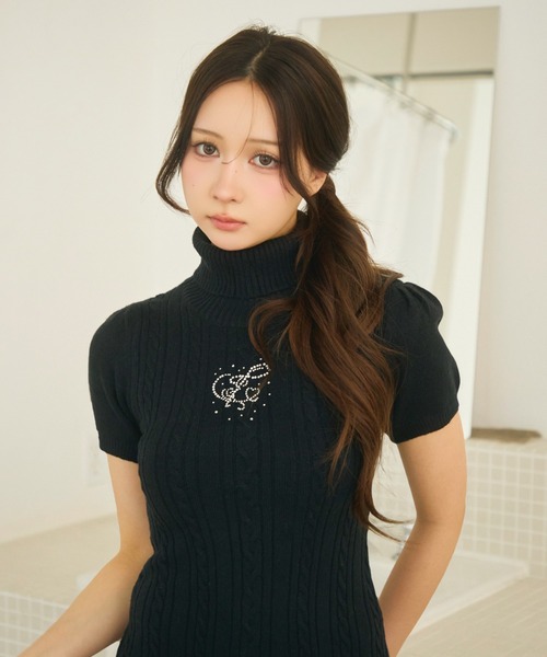 TITTY＆CO.（ティティーアンドコー） ワンピース ラメロゴケーブル