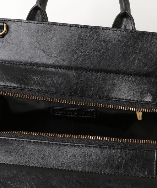 もっぷ☆CHARLES & KEITH ブラックハンドバッグ CHARLES ＆ KEITH（チャールズ&キース） 「CHARLES & KEITH