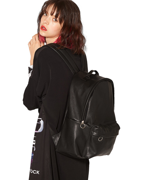 希少 GARNI Andy Backpack リュック レザー 大容量 黒 美品 希少 GARNI Andy Backpack リュック レザー 大容量 黒 美品