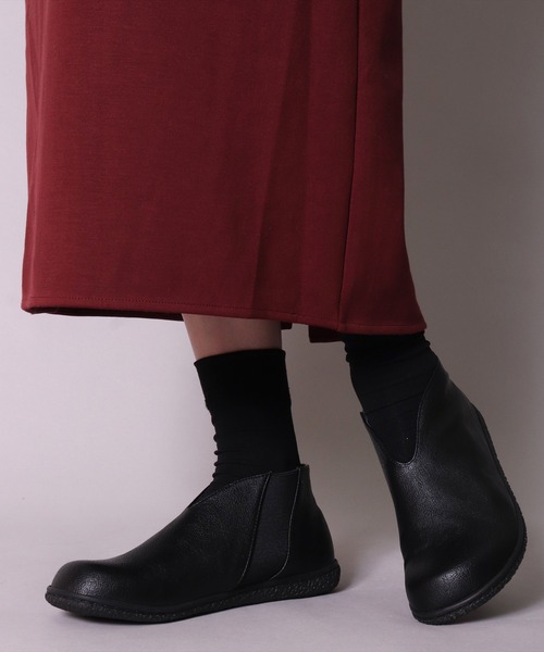 ブーツ (ES)「 Joy Walker Plus 」フェイクレザー フロント スリット