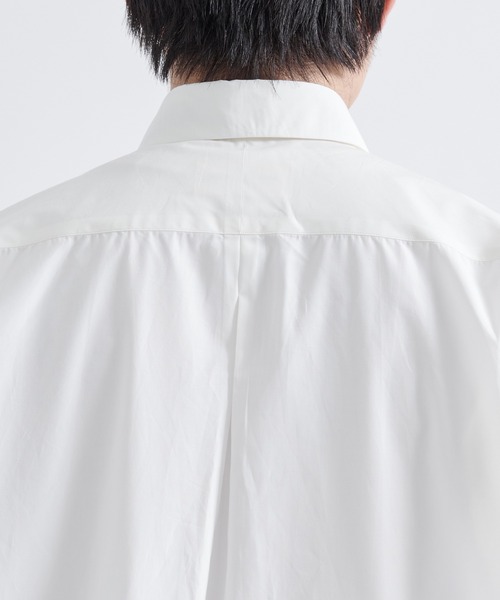 markaware 白シャツ　M マーカウェア markaware（マーカウェア）の「MARKAWERA(マーカウェア)白シャツ