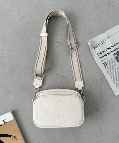 CLEA ショルダーバッグ バッグ 太ベルトスクエアミニショルダーバッグ