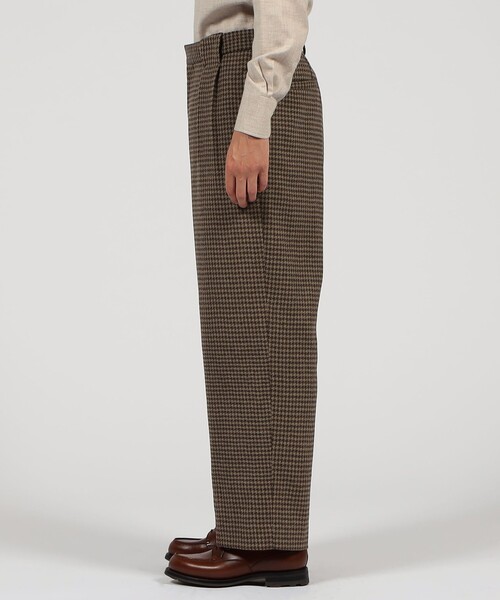 TOMORROWLAND（トゥモローランド） パンツ ウール 2プリーツパンツ