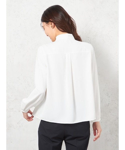 【希少.美品】Chloé ブラウス プリーツ長袖 ホワイト T36 ブラウス シャツ 「ウォッシャブル」ブラウス 長袖 パール鼓釦ボウタイ