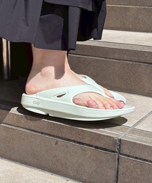23cm オフィス　スリッパ　旅行　OOFOS　サンダル　original　新品 OOFOS サンダル OOFOS/ウーフォス/OOriginal レディース メンズ
