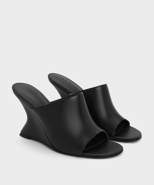 CHARLES & KEITH ワイドストラップ　スカルプチュアヒールウエッジ CHARLES ＆ KEITH サンダル ワイドストラップ スカルプチュア