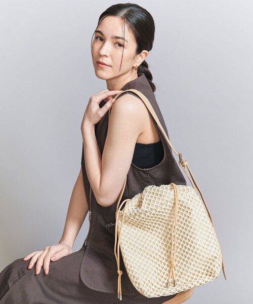 【LYN】IVAR SHOULDER BAGショルダーバッグ エレガント florist｜2WAY ヴィーガンレザーサイドスリットハンドバッグ