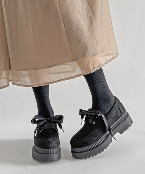 【未使用】足袋デザイン 厚底ローファー ブラック レースアップ【ノーブランド】 Shoes in Closet（シュークロ） ローファー 軽量厚底 2段ソール サテン