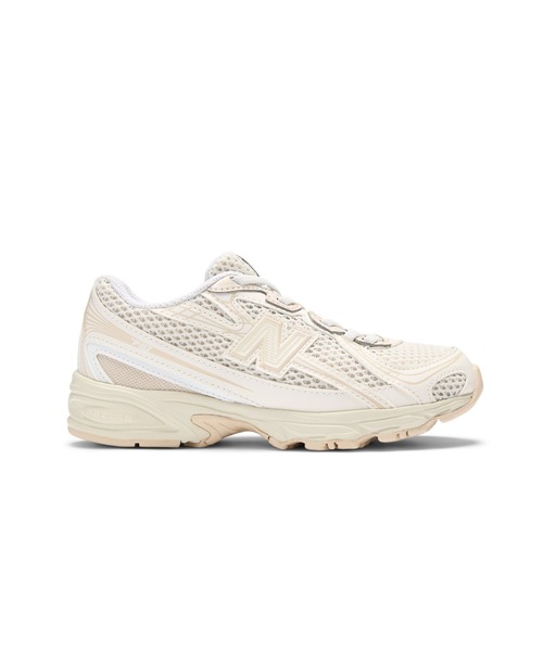 新品　New Balance ベージュ スニーカー 17.5㎝ New Balance（ニューバランス） スニーカー 740 キッズ 子供 男の子