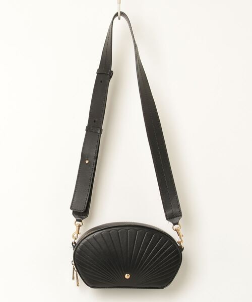 See By Chloe ブラックショルダーバッグ SEE BY CHLOE シーバイクロエ ショルダーバッグ ブラック バッグ