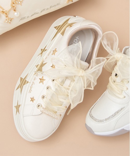 diana（プラスダイアナ） スニーカー 「数量限定 Christmas Edition