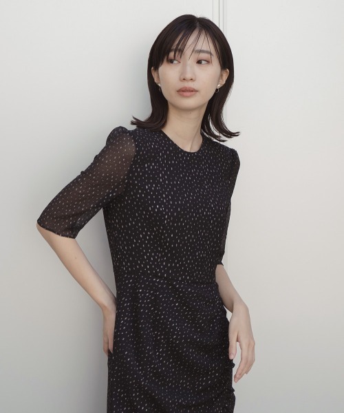 「kaene」 半袖ワンピース 38 ブラウン レディースの画像