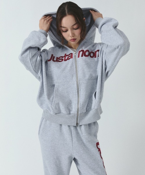 just a noon スプレープリントBIGスウェットセットアップ JUST A NOON（ジャストアヌーン）の「スプレープリントBIGスウェット