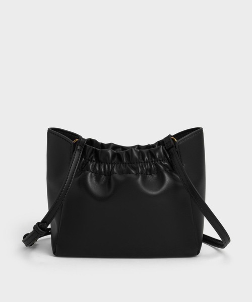 CHARLES & KEITH ブラックショルダーバッグ　S CHARLES ＆ KEITH（チャールズ&キース） 「CHARLES & KEITH