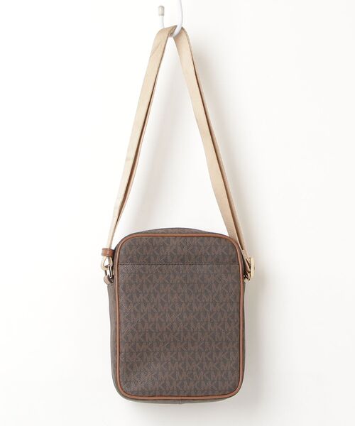 Michael Kors ブラウン ショルダーバッグ MICHAEL KORS（マイケルコース） ショルダーバッグ - ブラウン