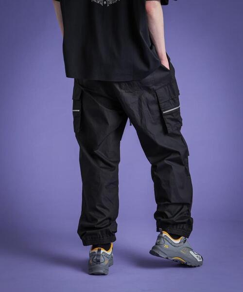 ✨新品未使用✨ DANKE SCHON ブラック カーゴパンツ　 XL DANKE SCHON（ダンケシェーン） カーゴパンツ X-LARGE ブラック メンズ