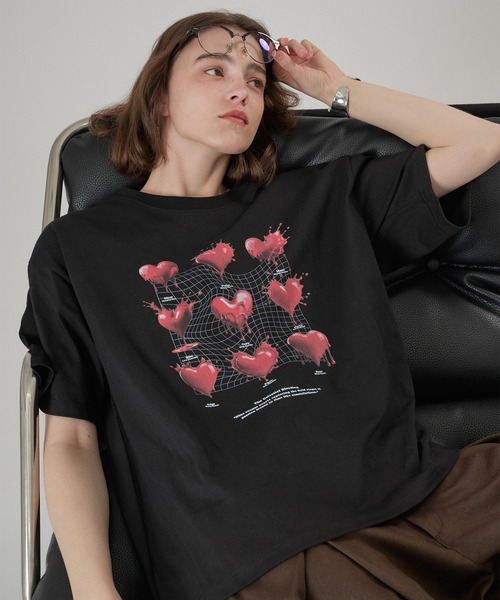 メルティングハートシャツ ONCILY（オンシェリー） tシャツ MELTING HEART GRAPHIC T-SHIRT