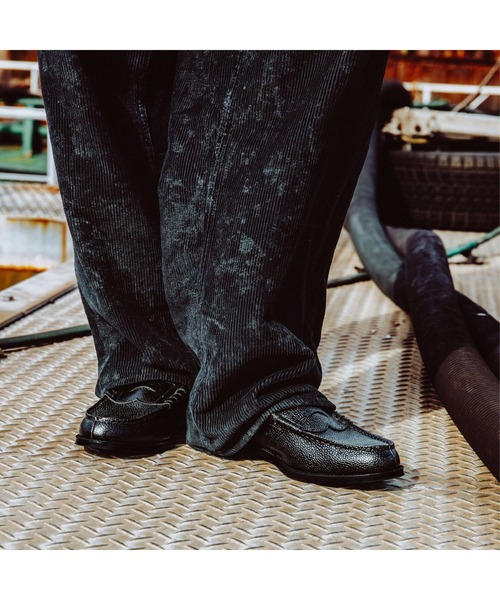 The Kenford Fineshoes ローファー EMBOSSED LOAFERS BLACK SCOTCH
