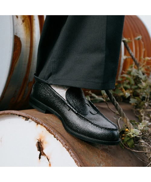 The Kenford Fineshoes ローファー EMBOSSED LOAFERS BLACK SCOTCH