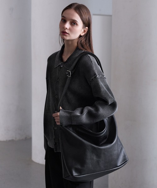 CLEL（クレイル） ショルダーバッグ 「CLEL」Loose Big Crossbody