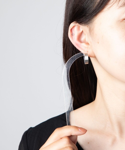 トムウッドフープピアスサテン