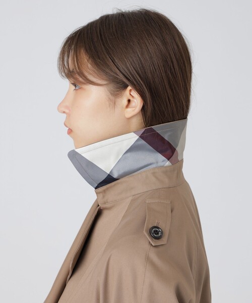 BURBERRY BLU LABEL ポンチョ風ショート丈コート BURBERRY BLU LABEL ポンチョ風ショート丈コート