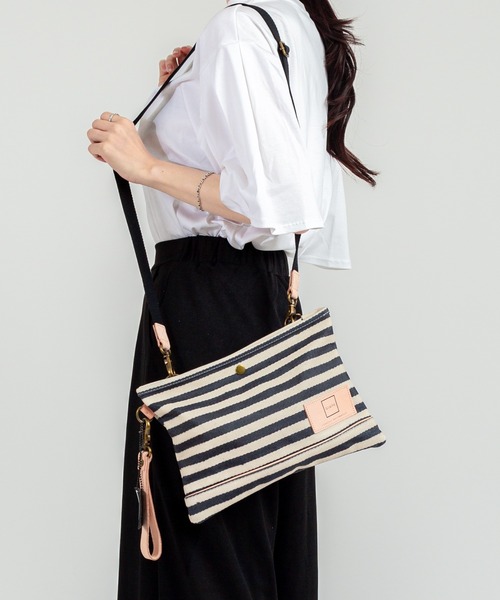 GUAPA（グアパ） サコッシュ ショルダーバッグ バッグ 「GUAPA