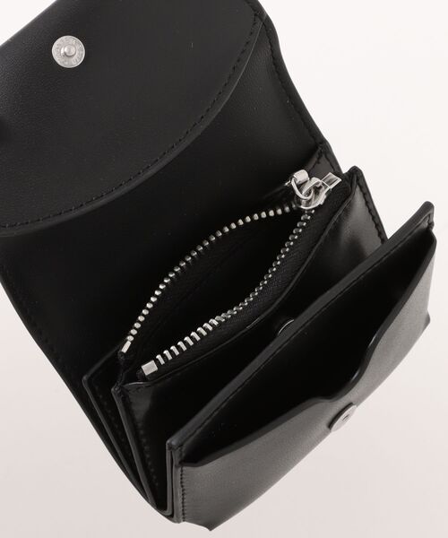 CHARLES ＆ KEITH 財布 Enola エノラ フロントフラップ