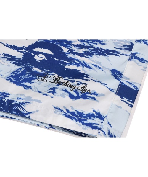 A BATHING APE パンツ PALM TREE CAMO RELAXED FIT BEACH SHORTS