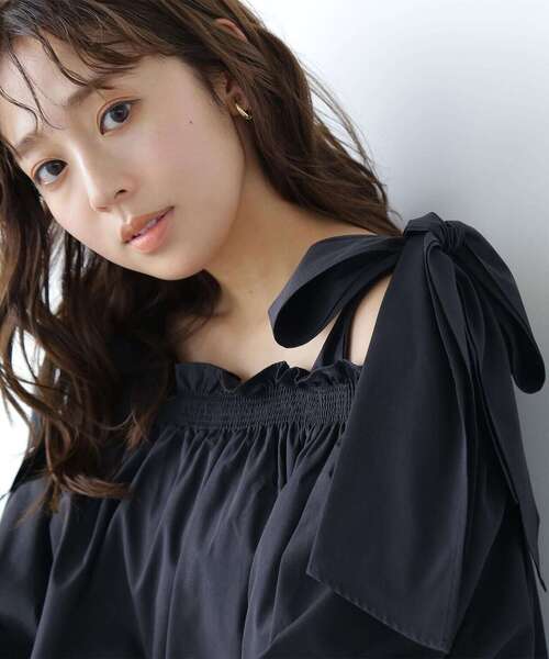 「NATURAL BEAUTY BASIC」 半袖ブラウス MEDIUM ブラック レディース