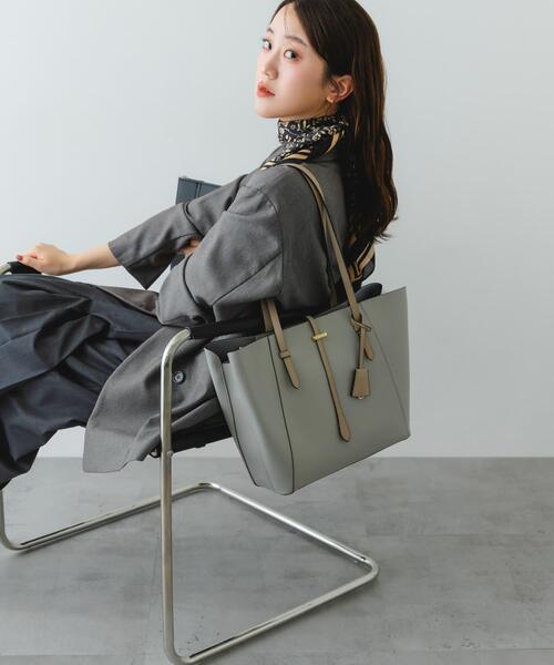 RODE SKO（ロデスコ） トートバッグ チャーム付A4トートバッグ