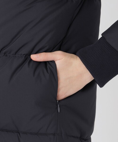 BLUE LABEL CRESTBRIDGE（ブルーレーベルクレストブリッジ） ダウン