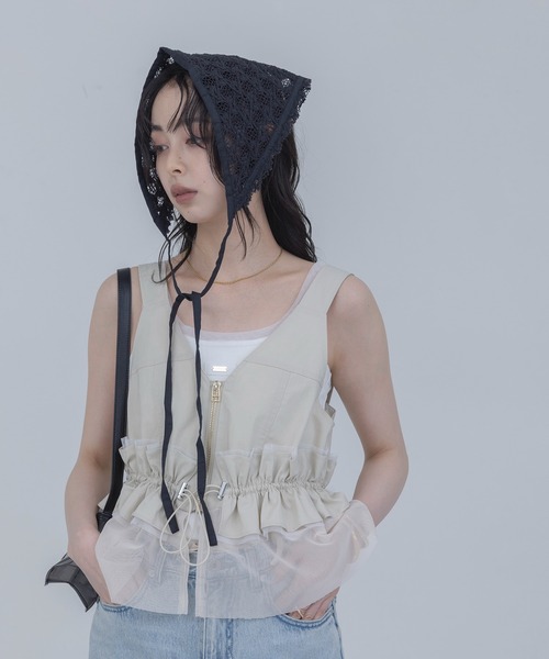 新品未使用タグ付き エイミーロウ メッシュ フーディー ベスト ジレ フリル Eimee Law（エイミーロウ） ベスト ジレ ウエストフリルビスチェ