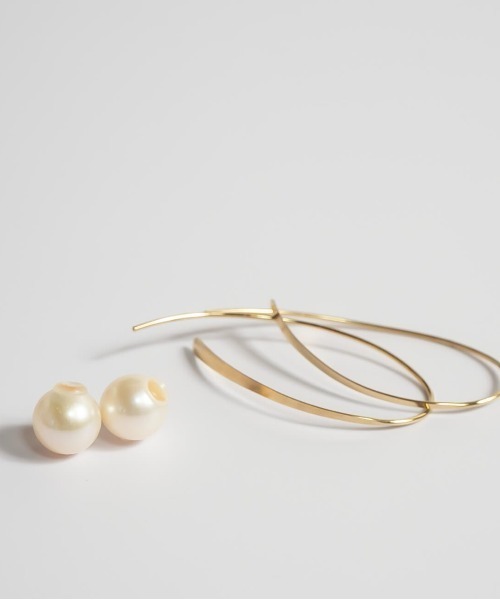 ピアス 18K ピアス フープピアス 金属アレルギー対応「GOUCCIA ゴーチャ」 レディースの画像