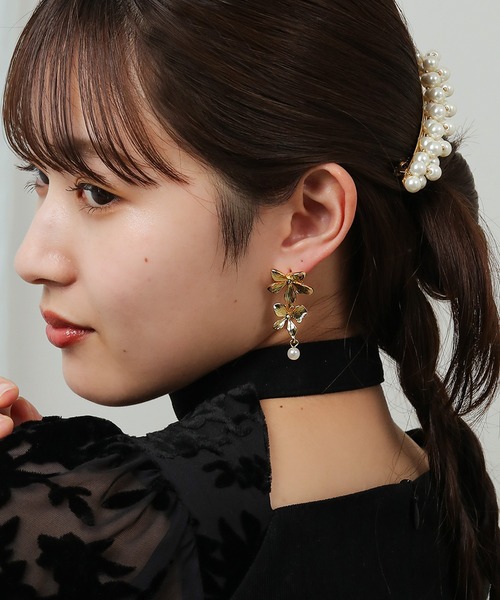 Kana ピアス 2連 フラワー モチーフ ピアス メタル パーティー 結婚式