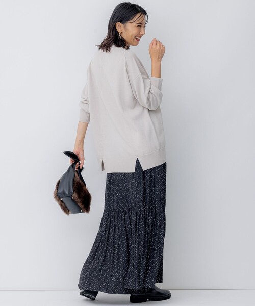 美品23区 【洗える】ウールミドルゲージ Vネック チュニック ニット　23AW 23区 ニット セーター 「洗える」ウールミドルゲージ Vネック