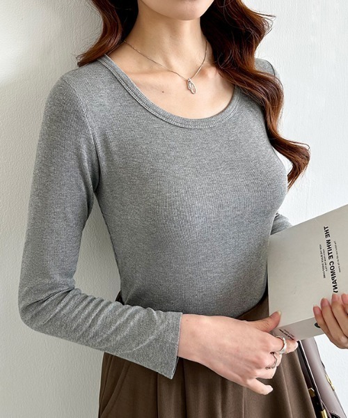 COCOMOMO tシャツ シンプルで着回し力抜群 ラウンドネックカットソー