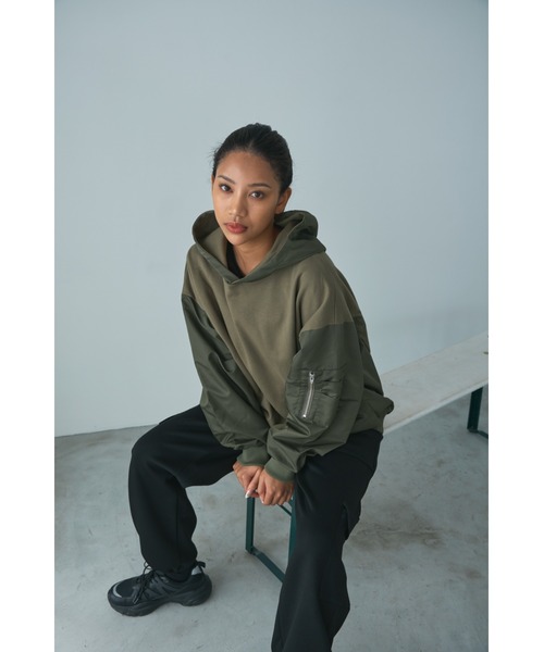ビョンジュ　フードパーカー　フーディ Borg Oversized Hoodie - Men - Tofu | Björn Borg