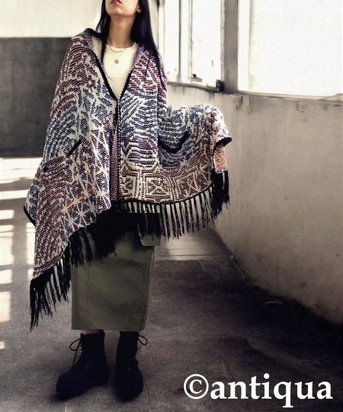 antiqua（アンティカ） ニット セーター 和模様ストールポンチョ