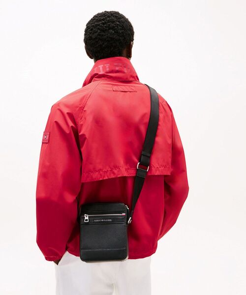 【すぐ届く】  セントラルミニリポーターバッグ TOMMY HILFIGER ウエストポーチ セントラルミニリポーターバッグ