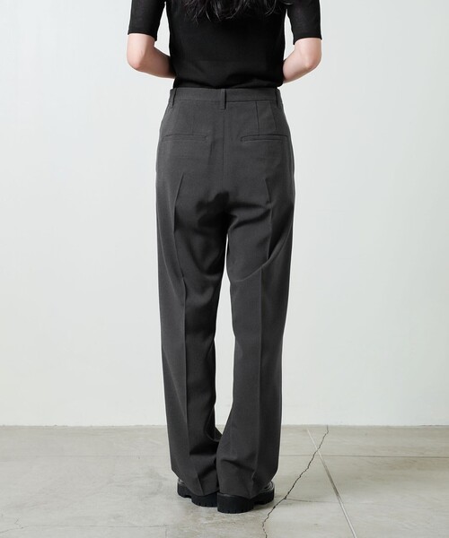 UNITED ARROWS トロピカルクリース テーパード パンツ UNITED ARROWS LTD. OUTLET｜トロピカル クリース テーパード 2
