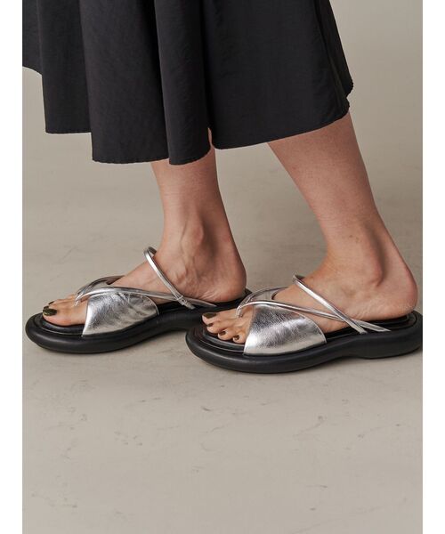 UN3D. サンダル THONG FLAT SANDAL / トングフラットサンダル