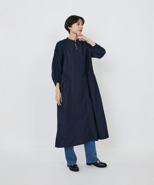 LOISIR ワンピース インドコットンポプリンハンドスモッキング