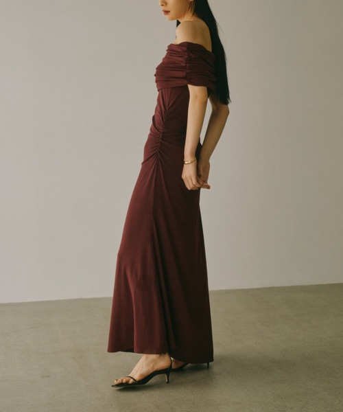 anuans（アニュアンス） ワンピース オフショルダーギャザーカット