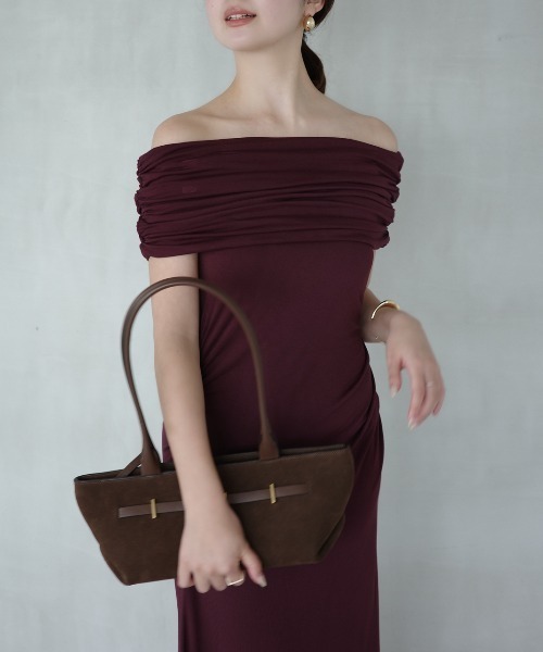 anuans（アニュアンス） ワンピース オフショルダーギャザーカット